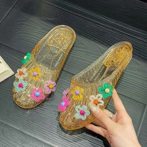 [Free Shipping] Korean-style jelly shoes for women fashionable outdoor closed-toe shoes with floral accessories flat half-slippers transparent crystal beach slippers