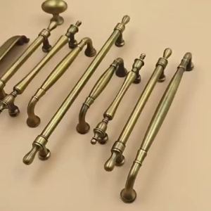 Vintage Brass Cabinet Handle Pull Single Hole Furniture Hardware Door Pull for Wardrobe Drawer Kitchen Cabinet