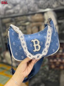 กระเป๋าสะพาย งานแฟชั่น พกพาง่าย ใช้งานได้ในชีวิตประจำวัน กระเป๋าแฟชั่น กระเป๋าผู้หญิง SL48