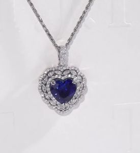 Rong Yeah 925 Sterling Silver Heart Cut 10 MM 4 CT Sapphire High Carbon DiamondGems Pendants Necklaces Fine Jewelry Wholesale