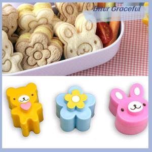 Ditur 3 PCS Sandwich Crust Cutter Cookie Bread Mold Bento Maker Rabbit Panda Flower