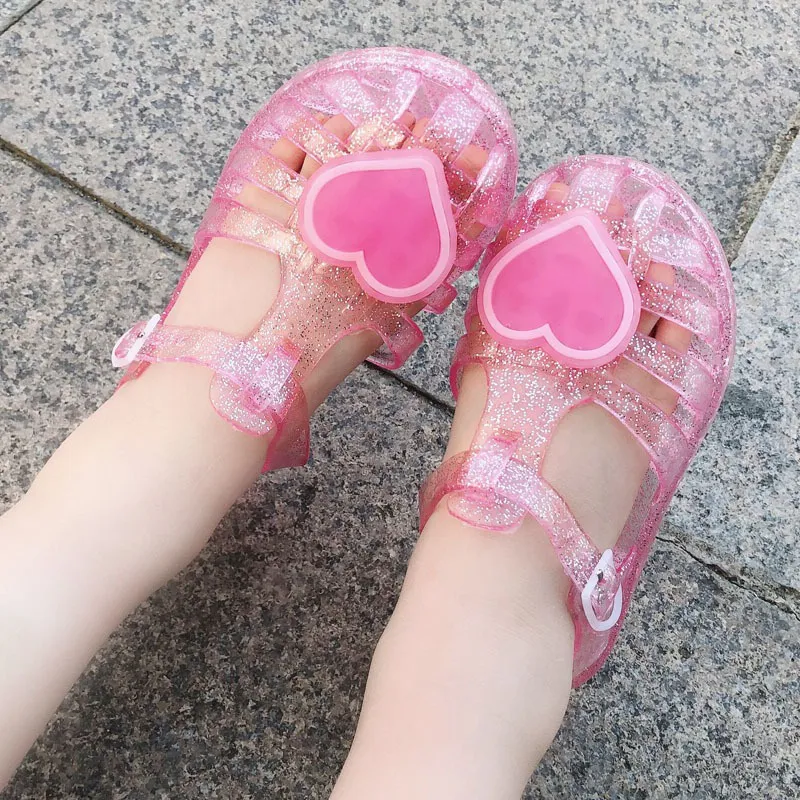 Baby girl best sale jelly shoes