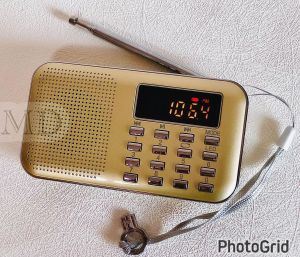 วิทยุธรรมะสวดมนต์รวมบทสวดครบถ้วน สังเกตุของแท้หนังสือสารบัญพิมพ์เป็นรูปเล่มสวยงามได้มาตรฐานแถมหัวชาร์ตไม่มีหูฟัง