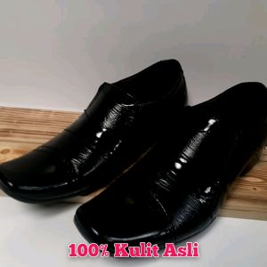 SEPATU FORMAL PRIA KULIT MENGKILAP SEPATU KANTOR PRIA FORMAL LANCIP SEPATU KERJA