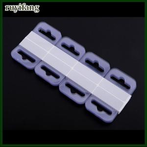 ruyifang 100ชิ้นแผ่นกาวช่องเสียบช่องใส่ป้ายแท็บแขวนกล่องสินค้ากระเป๋าเพ็กจ์หนังสือ