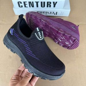 Free Shipping Autumn And Winter WomenS Slip-On Shoes With Sponge Padding Easy-To-Wear Loafers With Insoles Breathable Casual Shoes For Middle-Aged And Elderly Women Canvas Shoes