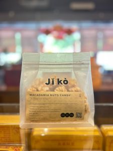 Macadamia or Pistachio Candies Nuts