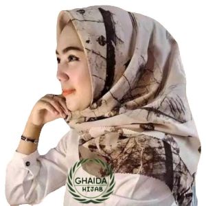 kerudung segi 4 terbaru 2024 Krudung Segi Empat