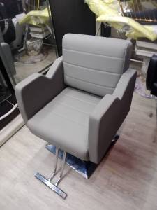 เก้าอี้ รุ่น Sky New สีเทา ดีไซน์หรู ดูมีระดับ นั่งสบาย ราคาพิเศษ