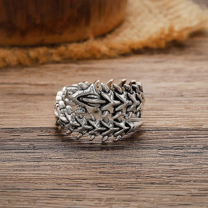 Pharaoh🎀Cincin Tengkorak Yang Dapat Disesuaikan/Cincin Gaya Punk/Cincin Terbuka Vintage COD