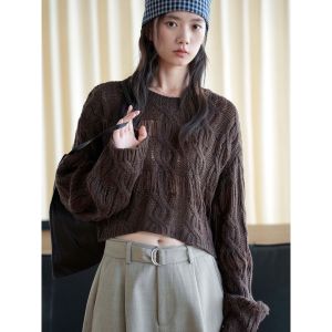 2026 Fall New Women Cable Knit Crew Neck Cropped Wool Sweater Stylish Atmosphere Pullover Top