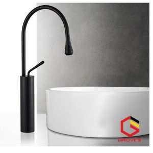 Vòi rửa đa năng Thiên Nga đen groves GR789D