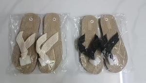 รองเท้าแตะผู้หญิงแบบใหม่ฤดูร้อน สายป่านเทียม พื้นป่าน รองเท้าแตะกลางแจ้ง รองเท้าแตะชายหาดแบบแบน