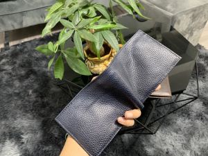 Ví Da Bò Cao Cấp Cho Nam Giới Ví Da Bò Mill Hạt Nhiều Ngăn Mềm Mại có hộp
