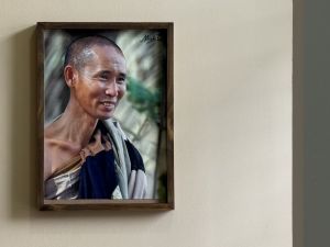 Tranh Thầy Minh Tuệ ở Malaysia in trên chất liêu vải canvas