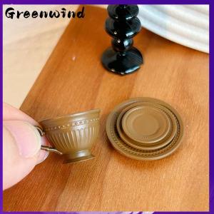 【Greenwind】 ชุดจานถ้วยกาแฟฝรั่งเศสสุดหรูขนาดเล็ก2ชิ้นของเล่นบ้านตุ๊กตาเฟอร์นิเจอร์ขนาดเล็กอุปกรณ์ DIY ตกแต่งฉากขนาดเล็ก