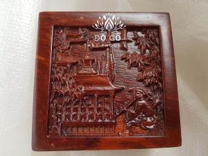 Hộp đựng thuốc lào gỗ-đục hoa văn vuông 9cm cao 55cm chữ nhật dài 12m cao 5.5cm rộng 5cm