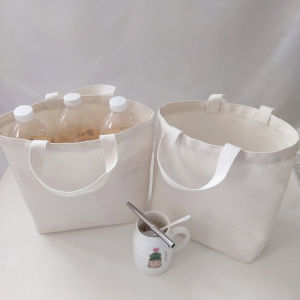 กระเป๋าถือ กระเป๋าถือผ้าแคนวาส ถุงผ้าแคนวาส ขนาด 13*11 นิ้ว