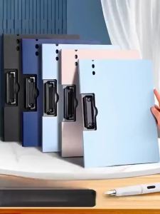 คลิปบอร์ดA4กันน้ำหนาพิเศษ 6สีสไตล์มรันดี้ ทนทานไม่โก่งงอ เหมาะกับนักเรียนจัดสมุด-พนักงานออฟฟิศเก็บเอกสาร ปลอดภัยไม่มีคม ขนาด230mmx315mmx12mm หนา1.8mm พร้อมคลิปหนีบโลหะเคลือบสี สำหรับหนีบเอกสารและรองเขียน