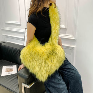 กระเป๋ากระเป๋าโททลายหัวใจสำหรับผู้หญิงกระเป๋ากระเป๋าสะพายไหล่ขนฟูนุ่มใต้วงแขนใส่ตุ๊กตาฤดูหนาว YK2ของผู้หญิง