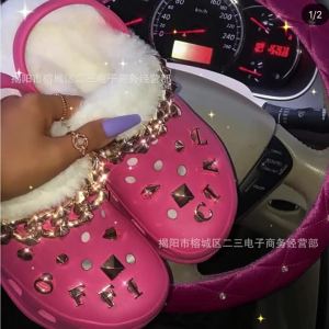 [Free Shipping] Clogs Winter Slippers For Women Thick-Soled WomenS Shoes With Personalized Lettering Plush-Lined Flat-Soled