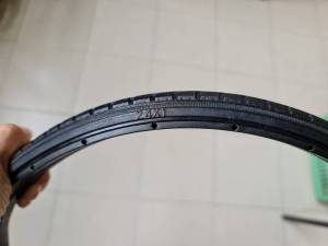 Solid Tire ยางตันจักรยาน ไม่ต้องใช้ยางใน ไม่ต้องเติมลม ยางไม่รั่ว ขนาด 16/20/24/26 นิ้ว(ราคาต่อเส้น)โปรดอ่านรายละเอียดก่อนสั่งซื้อ