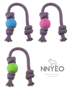 BECO Natural Rubber Ball on Rope Dog Toy