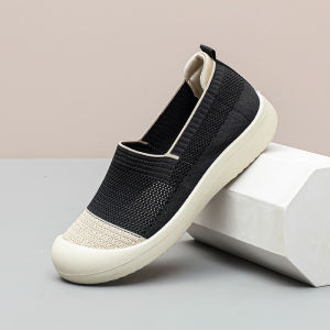 รองเท้าลําลองผู้หญิง รองเท้าแม่ที่เบาและระบายอากาศได้ดี