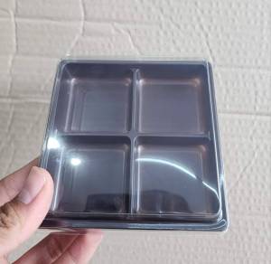 E-44 กล่องเบเกอรี่ฐานน้ำตาล 4 ช่อง ฝาสูง - ฝาเตี้ย ยี่ห้อEXCEL