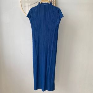 7876  Pleated Cheongsam Dress Miyake Half High Neck Slim Side Split Chinese Summer  One Size (45-75kg)