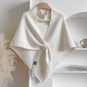 ST78FXHTC Thickened Knitted Shawl Soft Solid Color Wool Blended Shawl Fashion Neck Wrap Triangle Scarf