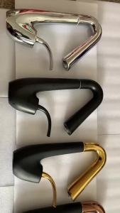 LDIES Luxurious Creative New Swan Design Matte Black and Rose Gold Bathroom Sink Faucet Rotatable Basin Cold Hot Water Mixer Tap B3415 Z8K4H