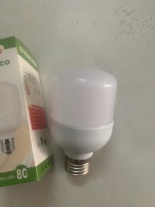 Đuôi đèn cảm ứng chuyển động thiết bị điện thông minh cảm ứng