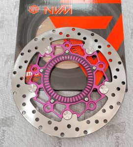 ( H àng Mới Về ) ĐĨA THẮNG TRƯỚC Cho Dòng Xe WINNER V4 _ 5 LỖ _ SIZE 267MM_ Có Lòng ABS_ NÚT INOX 304 SIÊU SÁNG _ MÀU TÍM Mộng Mơ Nhé Ae!!!