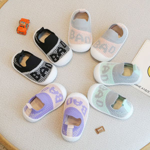 6-18 เดือนรองเท้าเด็กวัยหัดเดินพื้นนุ่มป้องกันการลื่นไถลระบายอากาศตาข่ายจับคู่สีรองเท้าเด็กน่ารัก