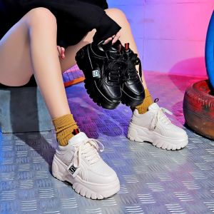 Sepatu Sneakers Wanita High Sol Tinggi Hitam Putih tinggi 7cm Casual Sports Fashion Remaja Dewasa Premium Class Empuk anti Slip Terbaru