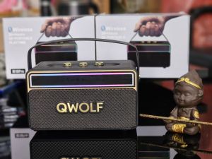 ลำโพงบลูทูธ M10PRO รองรับ AUX TF บอก%แบต ปรับเสียงได้ ทรงสวยมีสายหิ้ว พกพาง่าย มี2สี ลำโพงบลูทูธ ไร้สาย