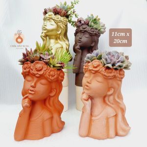 Chậu đất nung Bình Dương - Cô gái Lisa miệng chậu 11cm chiều cao 20cm