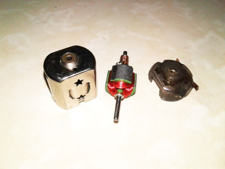 Dinamo%20setan%20Tamiya%20super%20cepat%20speed%2090%20KM/jam.%20mini%204wd%20speed%20nascar%20kilikan%20Super%20kencang%20-%20Image%209