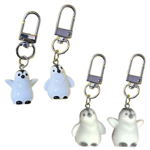 2Pieces Penguins Ornament Stylish Penguins Pendant Penguins Bag Charm Suitable for Home Decorating and Holiday Tree Hanging