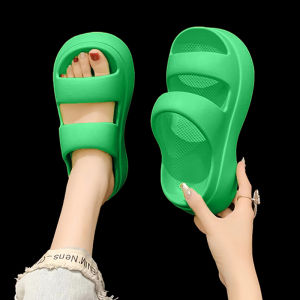 YaKo สินค้าจัดส่งไว รองเท้าแตะแฟชั่นสำหรับสุภาพสตรี เเบบสวมสายคาด 2 เส้น พื้นสูง เพิ่มความสูงไปในตัว แถมราคาคือดี คุณผู้หญิงไม่ควรพลาด