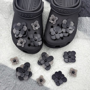 Crocs Jibbitz Charms Silicone Small Black Flower Cluster Shoe Buckle with Detachable Shoe Flower Decoration for Crocs