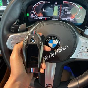 เคสโลหะรีโมทรถบีเอ็มดับเบิ้ลยู BMW LCD Screen Full Package 2021Key Sets BMW Key Case 7 Series 740 6 Series GT Car Smart New 5 Series 530i x3 LCD Screen Car Key Case