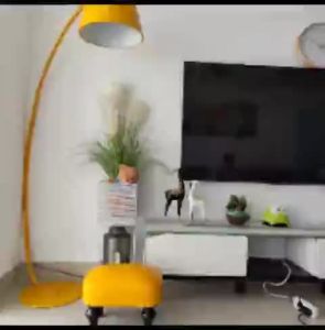 【LDIES】อุจจาระเปลี่ยนรองเท้าอุจจาระสั้นทางเข้าอเมริกันหนังศิลปะชั้นวางรองเท้าโซฟาพักเท้าตารางอุจจาระแสงหรูหราห้องนั่งเล่นโต๊ะกาแฟเดี่ยวอุจจาระต่ำห้องโถงขนาดเล็กรอบ A Blo