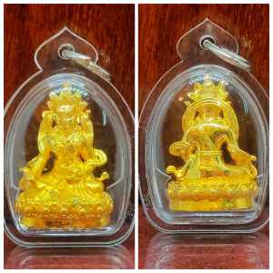 密宗喇嘛西藏中小模(男女适用)电镀金黄财神佩戴式吊坠已包好厚版透明防水壳(象雄文中称为“占巴拉”，藏文叫做“诺拉”) Very Beautiful Tibet Yellow Wealthy God Pendant(Pattern Tibet)