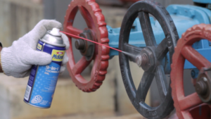 Mr McKenic®- 9-in-1 Technology Oil (450gm). Non-flammable multipurpose lubricant. Silences Squeaks. Displaces moisture. Removes rust and Protects from corrosion. Penetrates and Lubricants. Must-have for every toolbox!