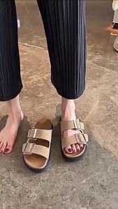 New Thick-Soled WomenS Summer Outdoor Flip-Flops Non-Slip Fashionable Square Buckle Thick-Soled Flip-Flops Herringbone Sandals Wholesale