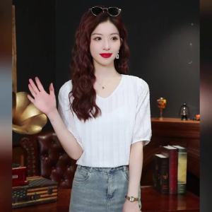 Ammin เสื้อเชิ้ตผ้าชีฟองแขนสั้นสีขาวกลวงคอวีเรียบง่ายสำหรับผู้หญิงเสื้อสง่างามแบบลำลองลายทางทรงหลวมฤดูร้อน2024