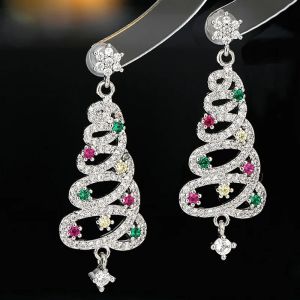 ต่างหูรูปต้นไม้คริสมาสต์แบบหวานสำหรับผู้หญิงตะขอเกี่ยวหูพู่ยาวประดับหูเครื่องประดับที่สง่างามต่างหูพลอยเทียมประดับพู่ยาวสีสันสดใส