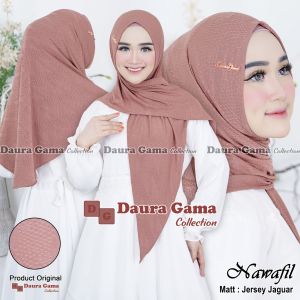 Hijab Segitiga Instan Ayunda Jersey Victoria By Daura Gama